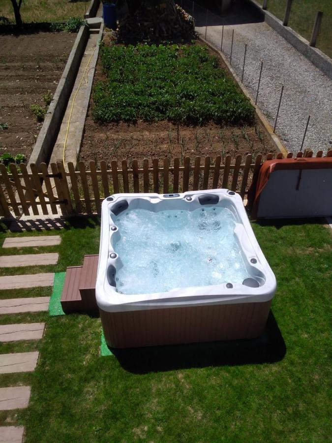 Apartamento Rural Casa Paco Con Jacuzzi Exterior Y Barbacoa 艾因萨 外观 照片